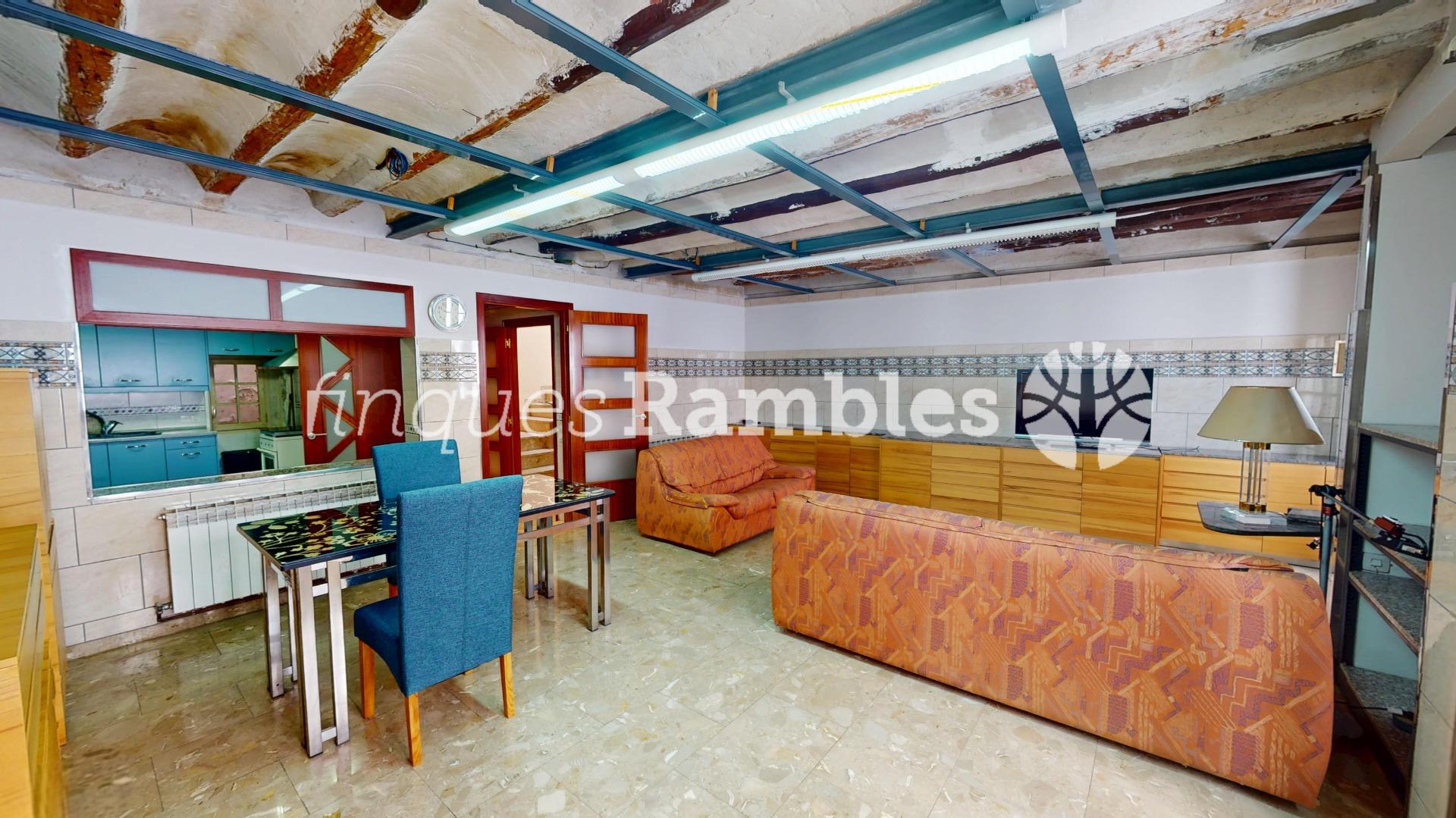 Un gran espai a ple centre d’Igualada – 5