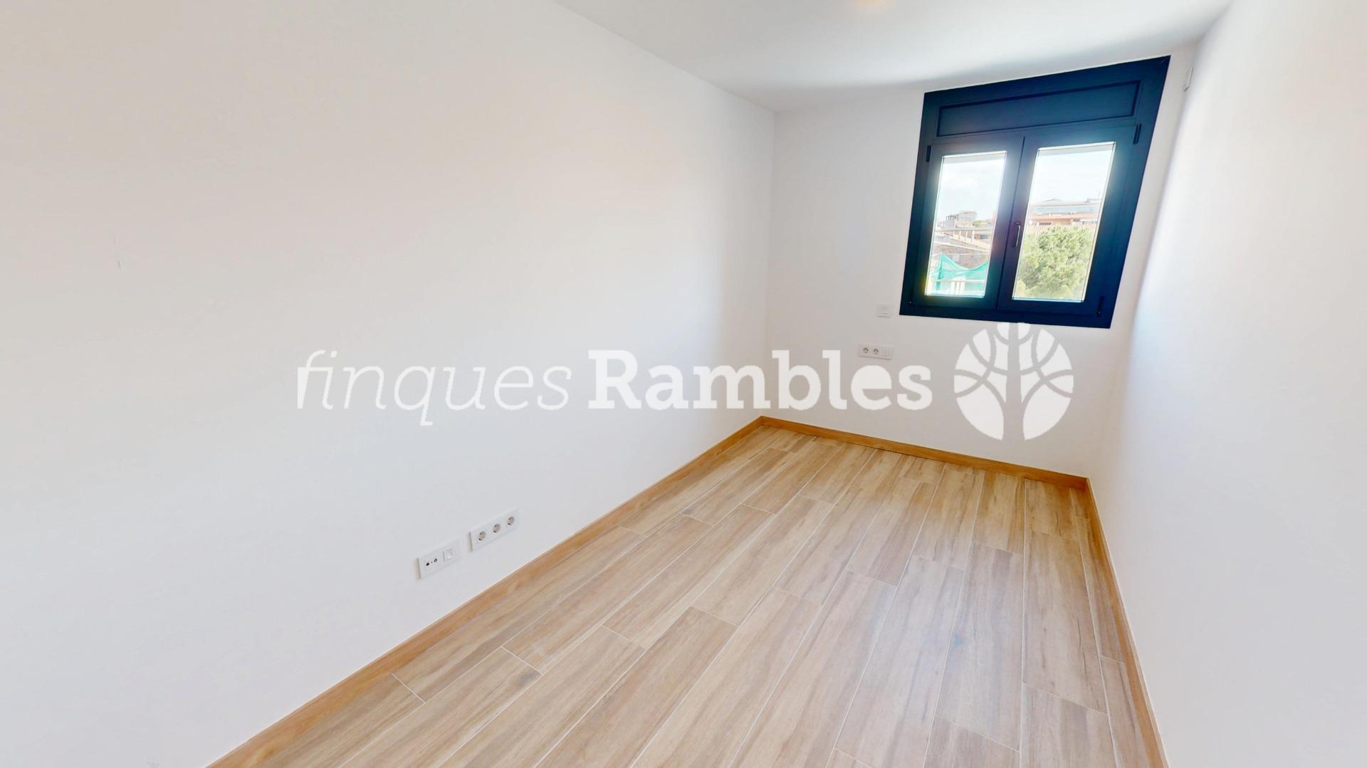 NOVA PROMOCIÓ EN VENDA A PLE CENTRE D´IGUALADA! – 21