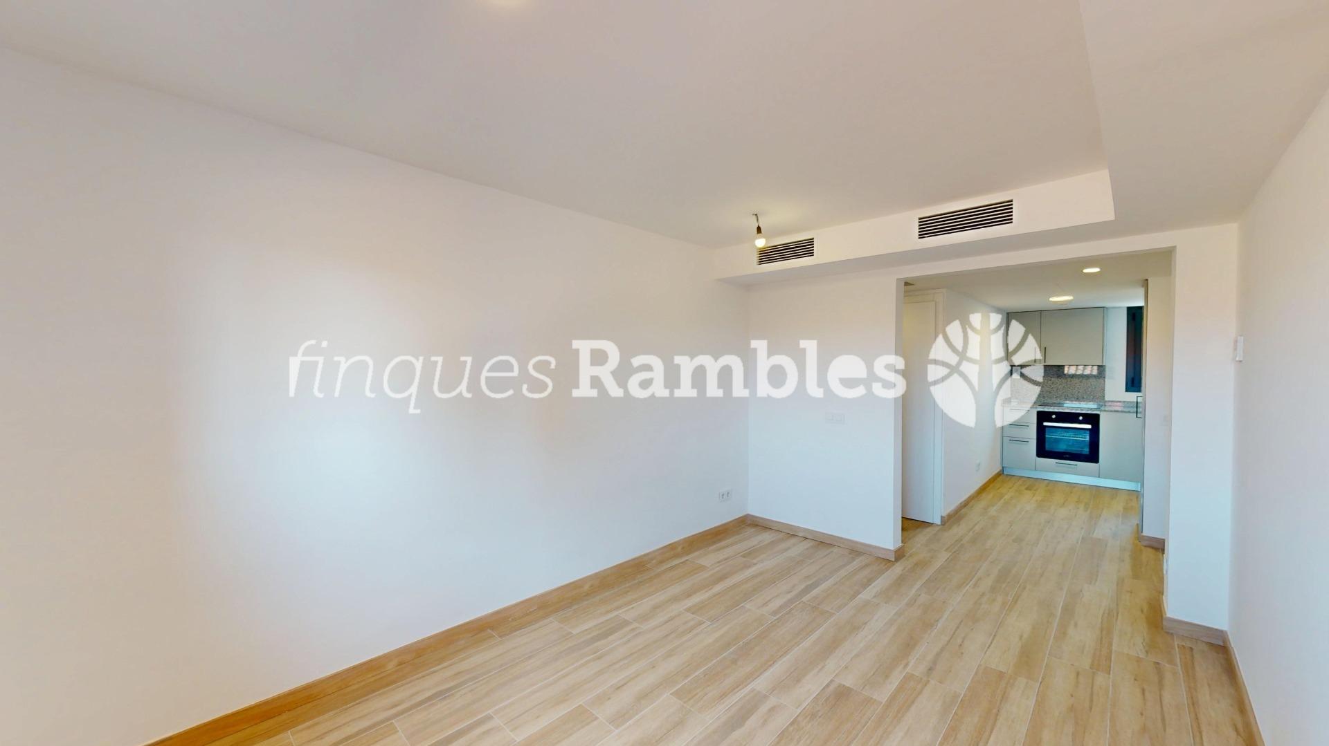 NOVA PROMOCIÓ EN VENDA A PLE CENTRE D´IGUALADA! – 3