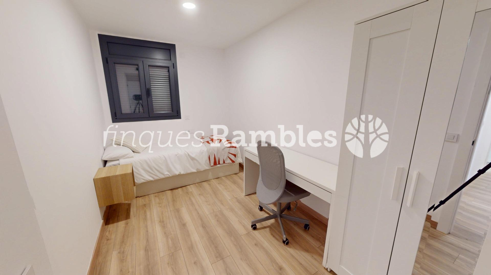 NOVA PROMOCIÓ EN VENDA A PLE CENTRE D´IGUALADA! – 21