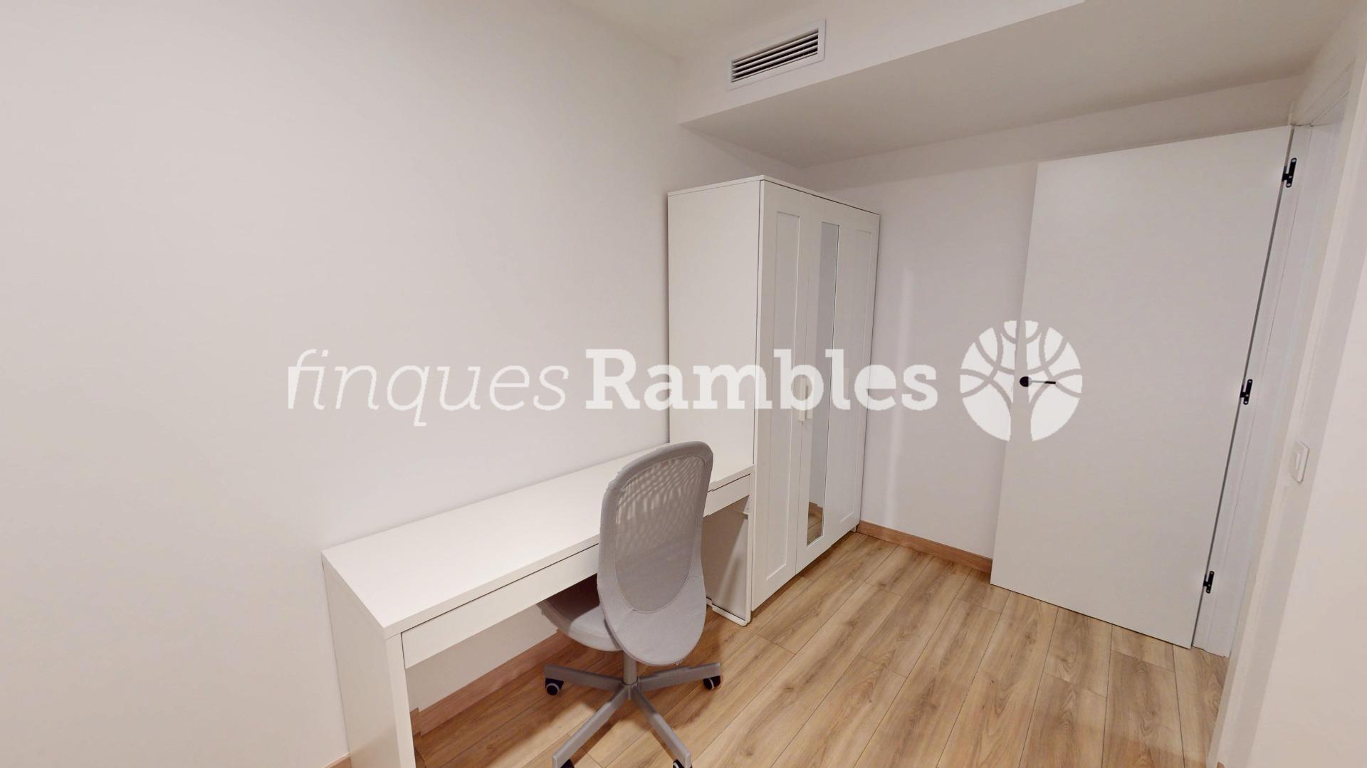 NOVA PROMOCIÓ EN VENDA A PLE CENTRE D´IGUALADA! – 23