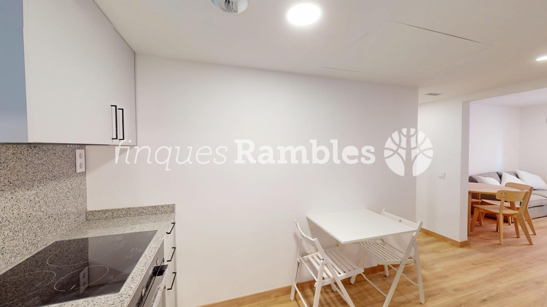 NOVA PROMOCIÓ EN VENDA A PLE CENTRE D´IGUALADA! – 8