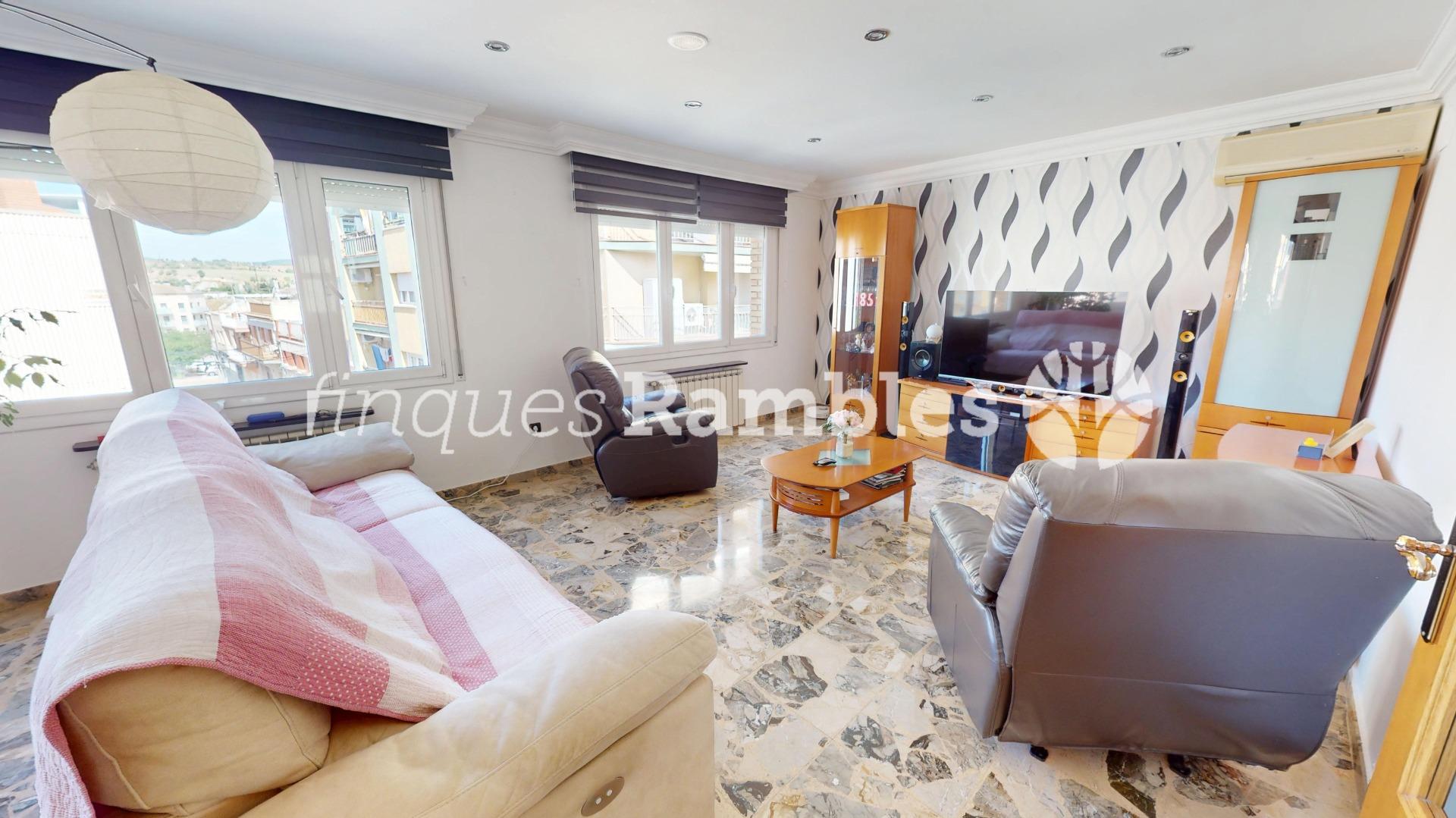 CASA MULTIFAMILIAR EN SANTA MARGARITA DE MONTBUI – 2