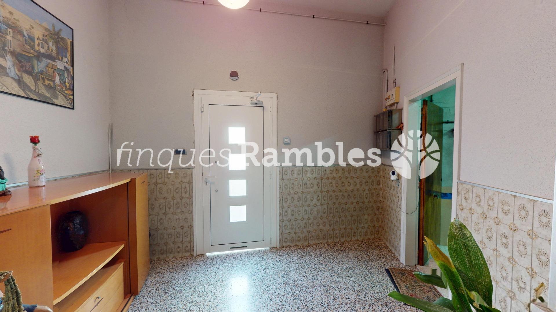 CASA MULTIFAMILIAR EN SANTA MARGARITA DE MONTBUI – 37