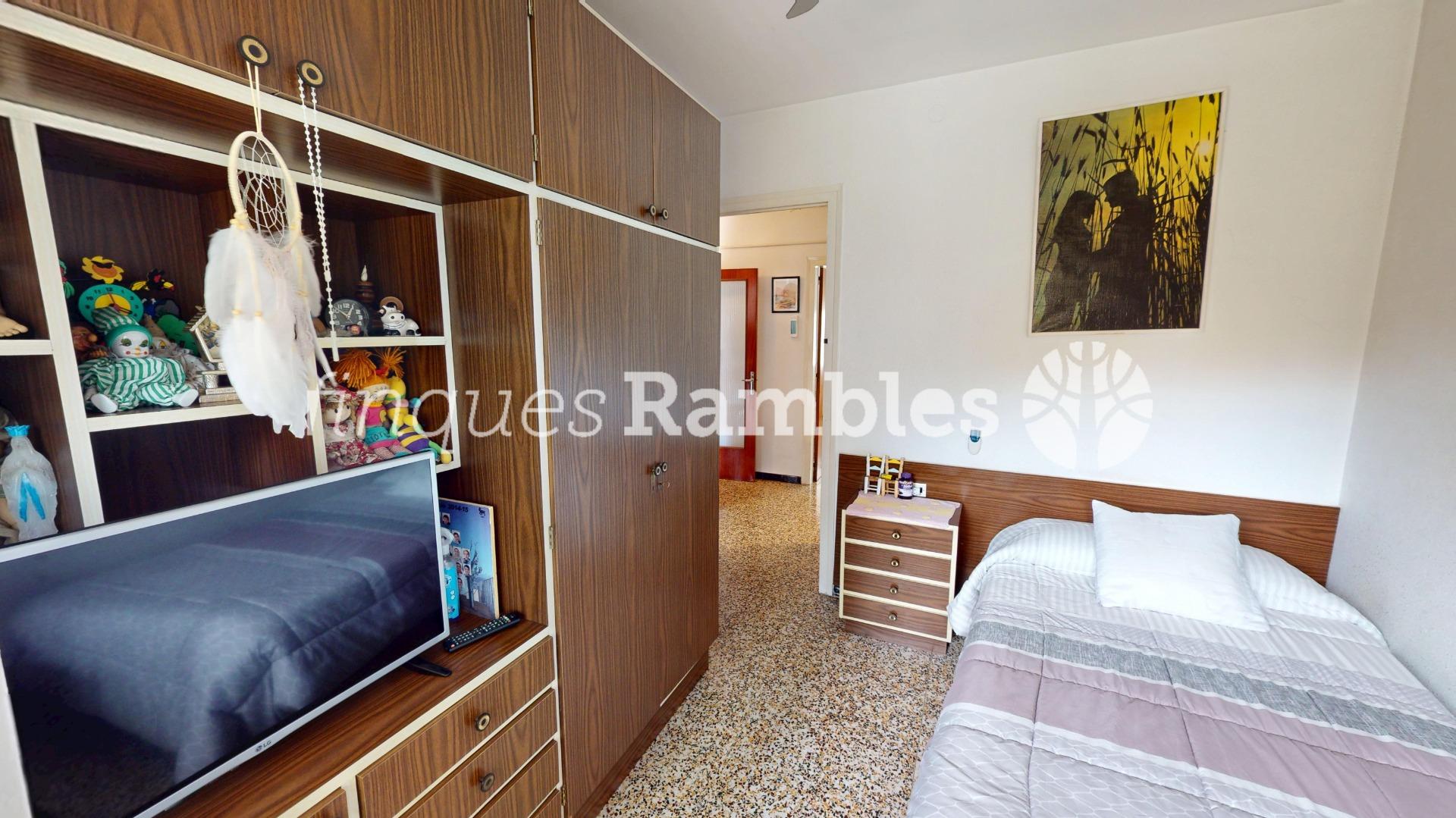 CASA MULTIFAMILIAR EN SANTA MARGARITA DE MONTBUI – 50