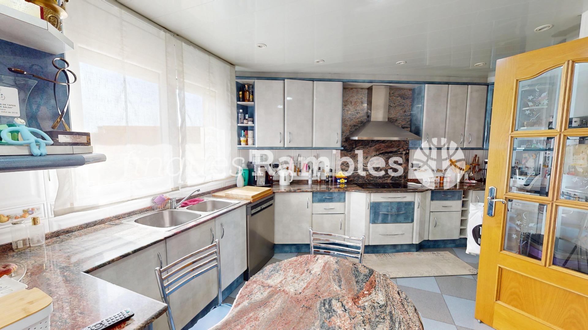 CASA MULTIFAMILIAR EN SANTA MARGARITA DE MONTBUI – 9