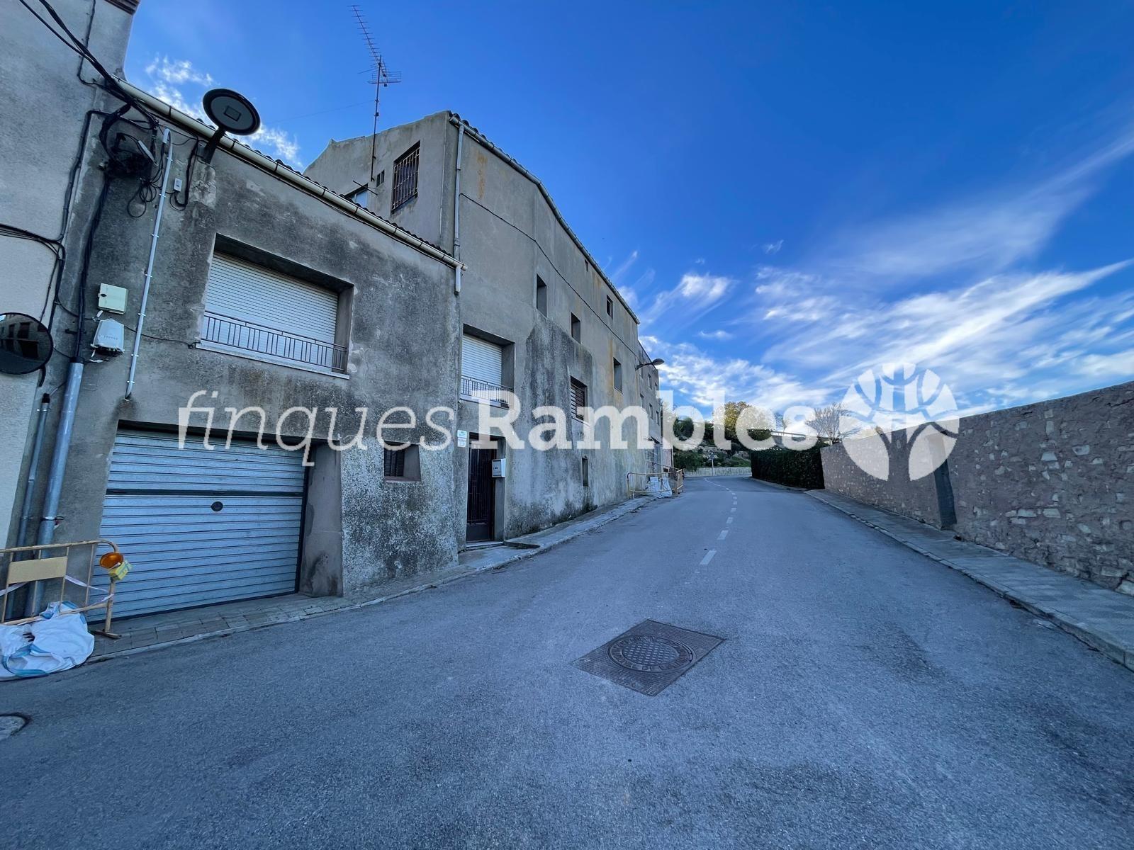 CASA DE POBLE AMB GRANS POSSIBILITATS A MONTMANEU, A POCS MINUTS D’IGUALADA – 2