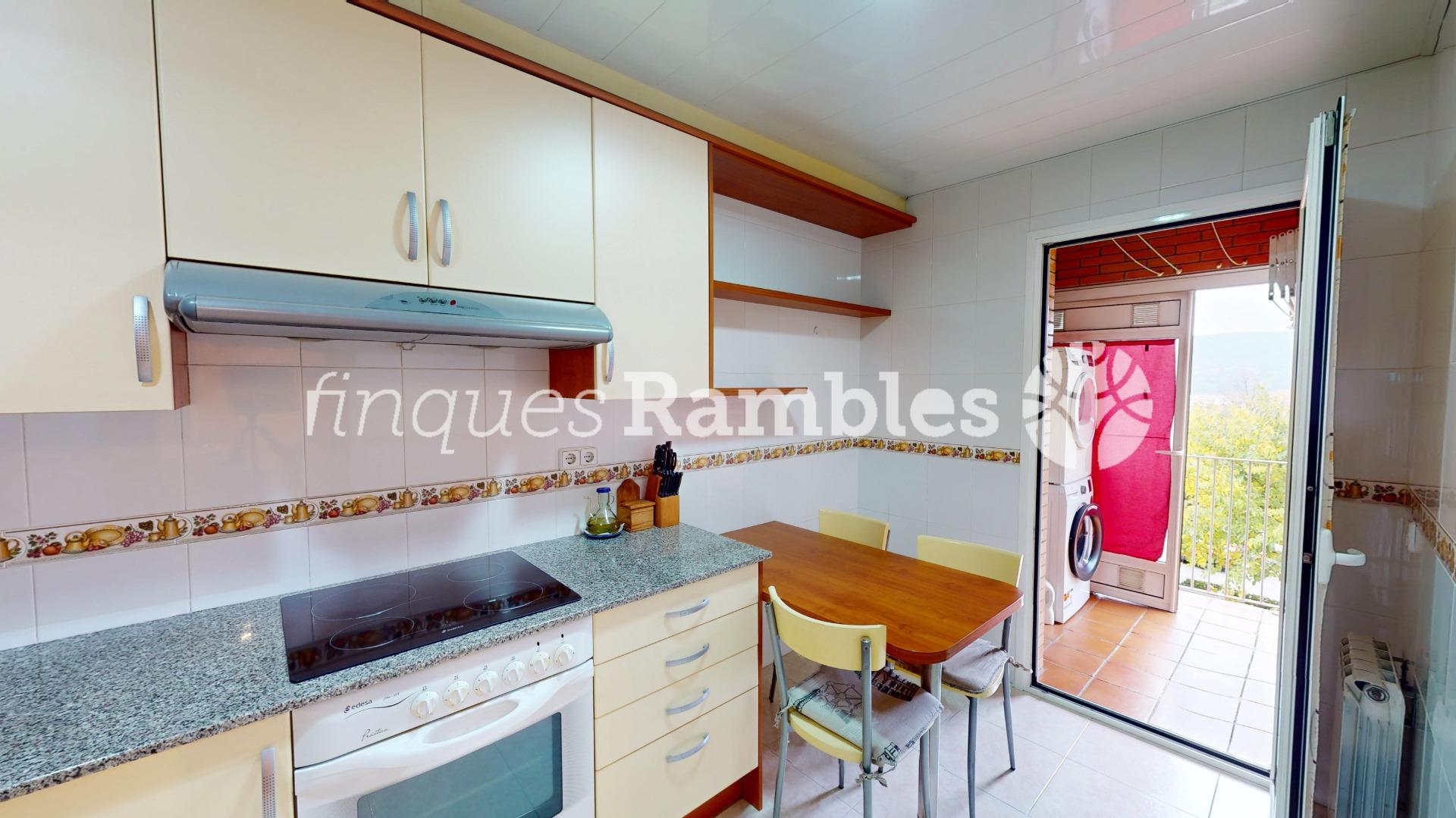 Dúplex – Vilanova del Cami (Barri La Pau) – 11