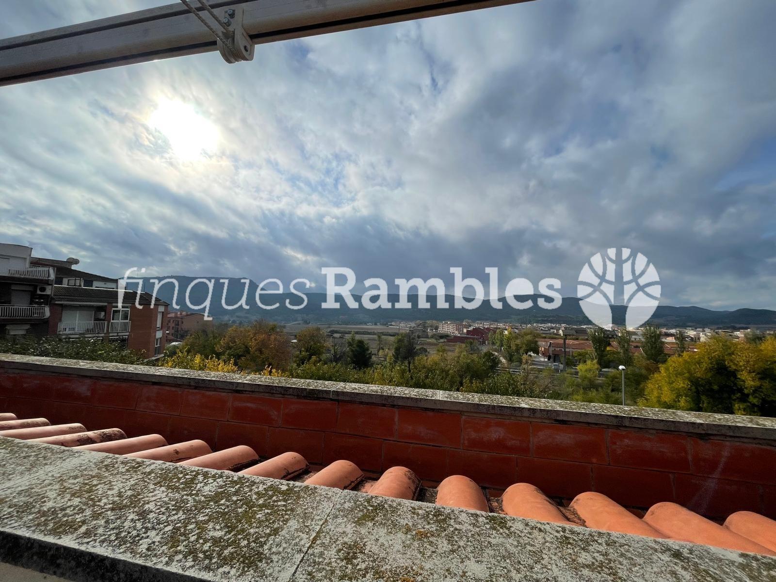 Dúplex – Vilanova del Cami (Barri La Pau) – 34