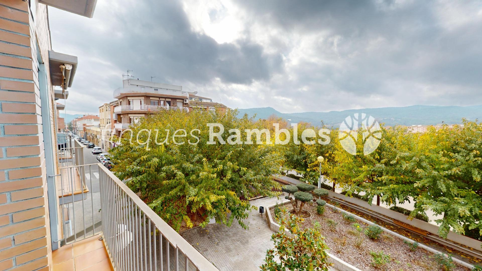 Dúplex – Vilanova del Cami (Barri La Pau) – 7