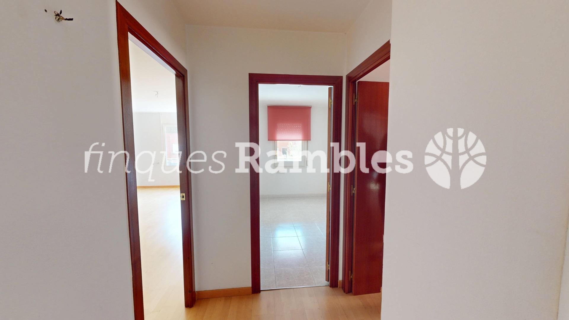 PIS ZONA SET CAMINS – 12