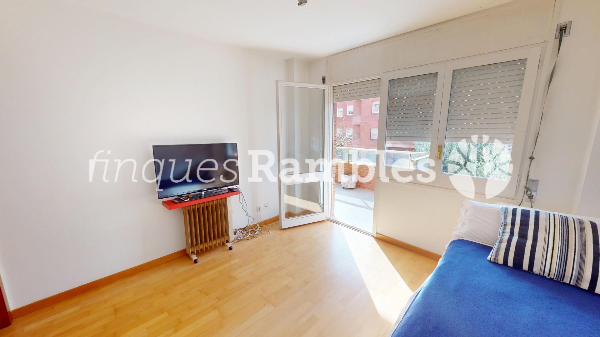 PIS ZONA SET CAMINS – 17