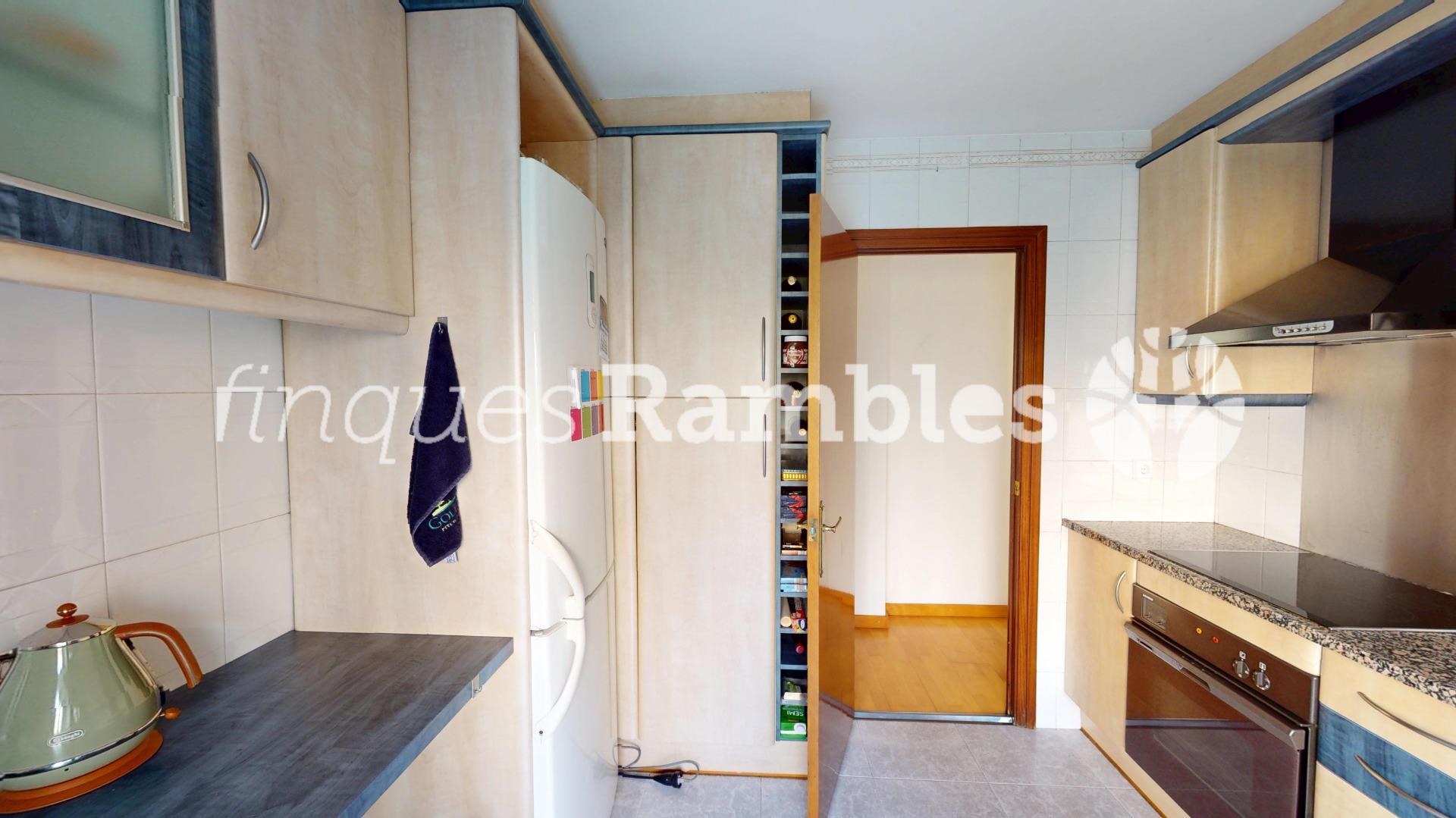 PIS ZONA SET CAMINS – 23