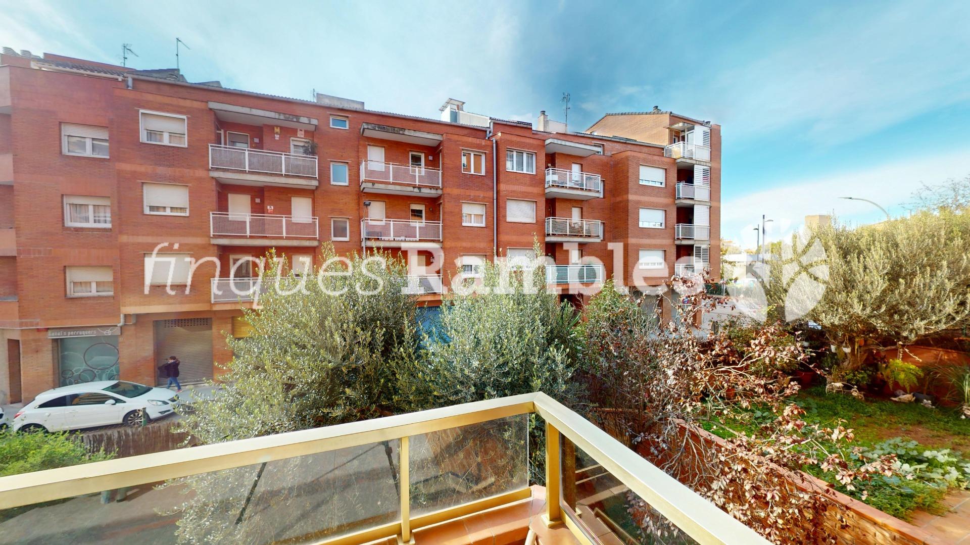 PIS ZONA SET CAMINS – 3