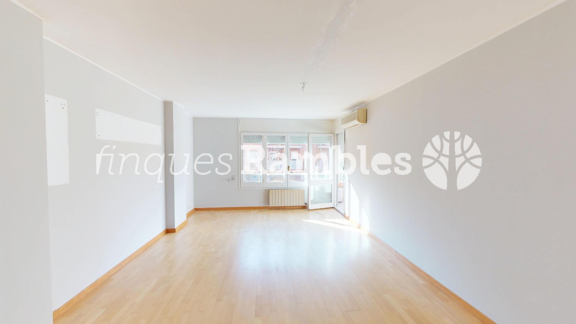 PIS ZONA SET CAMINS – 4