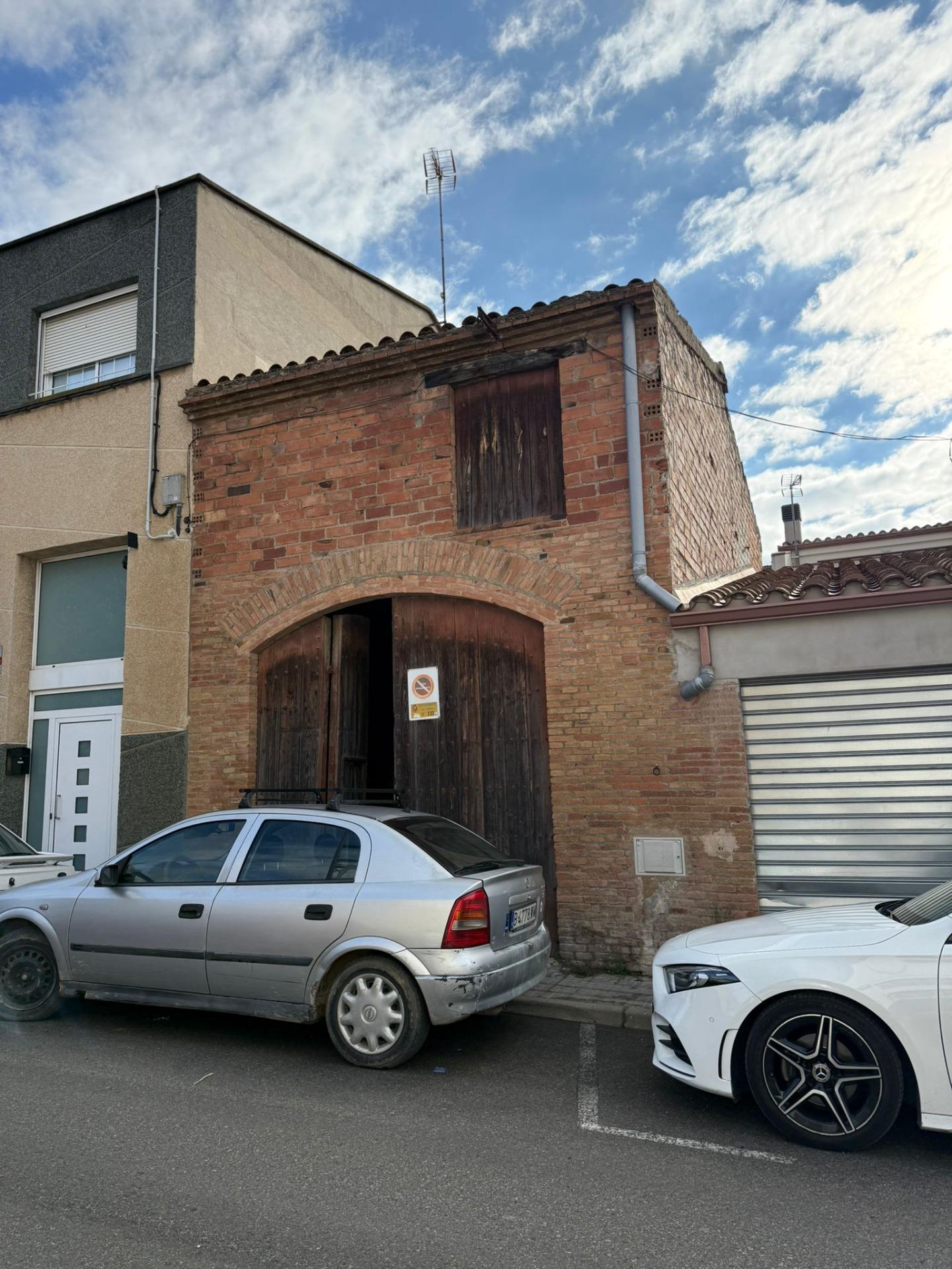 MAGNÍFIC TERRENY AL CENTRE DE PIERA – 4