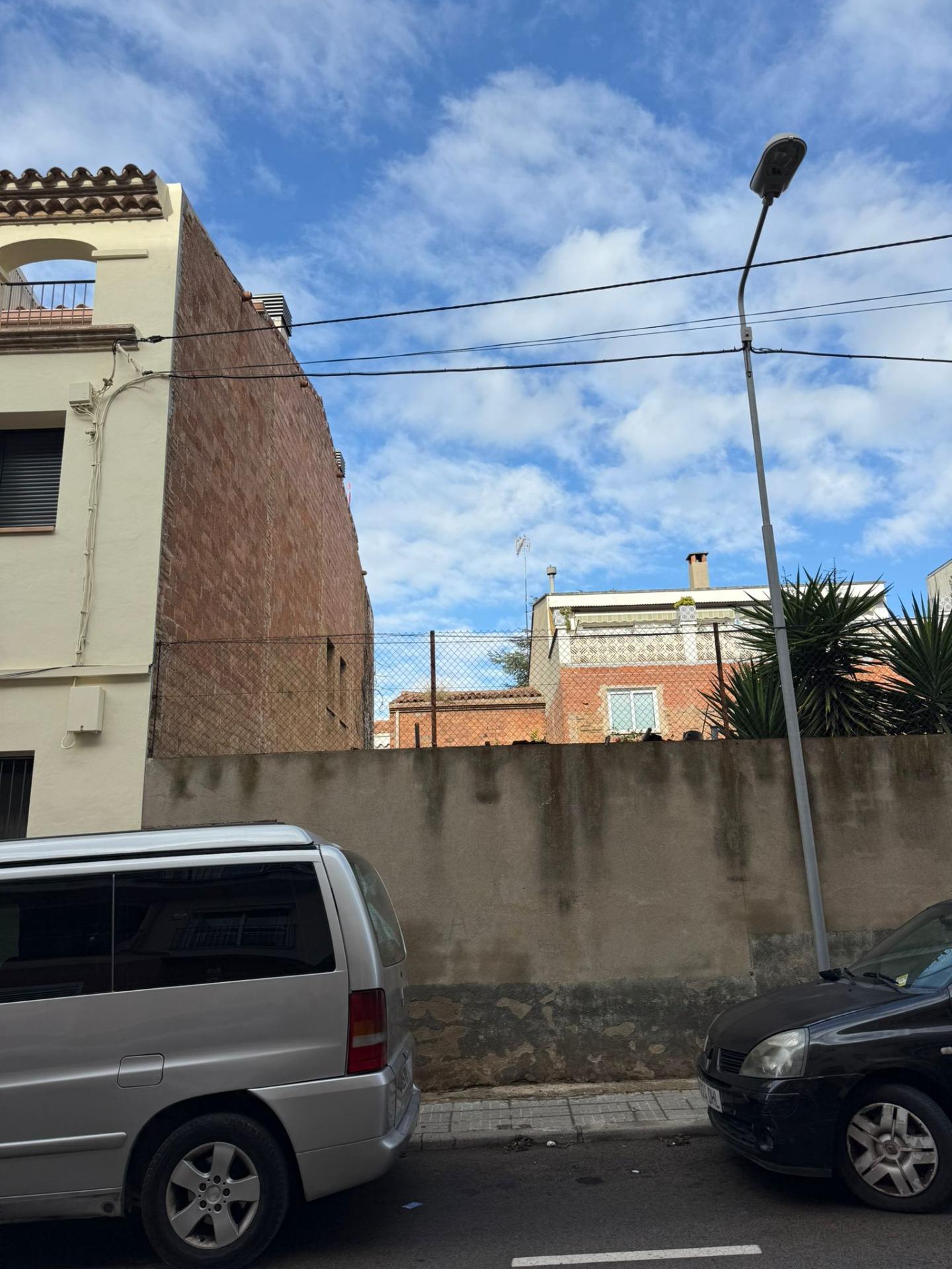 MAGNÍFIC TERRENY AL CENTRE DE PIERA – 6