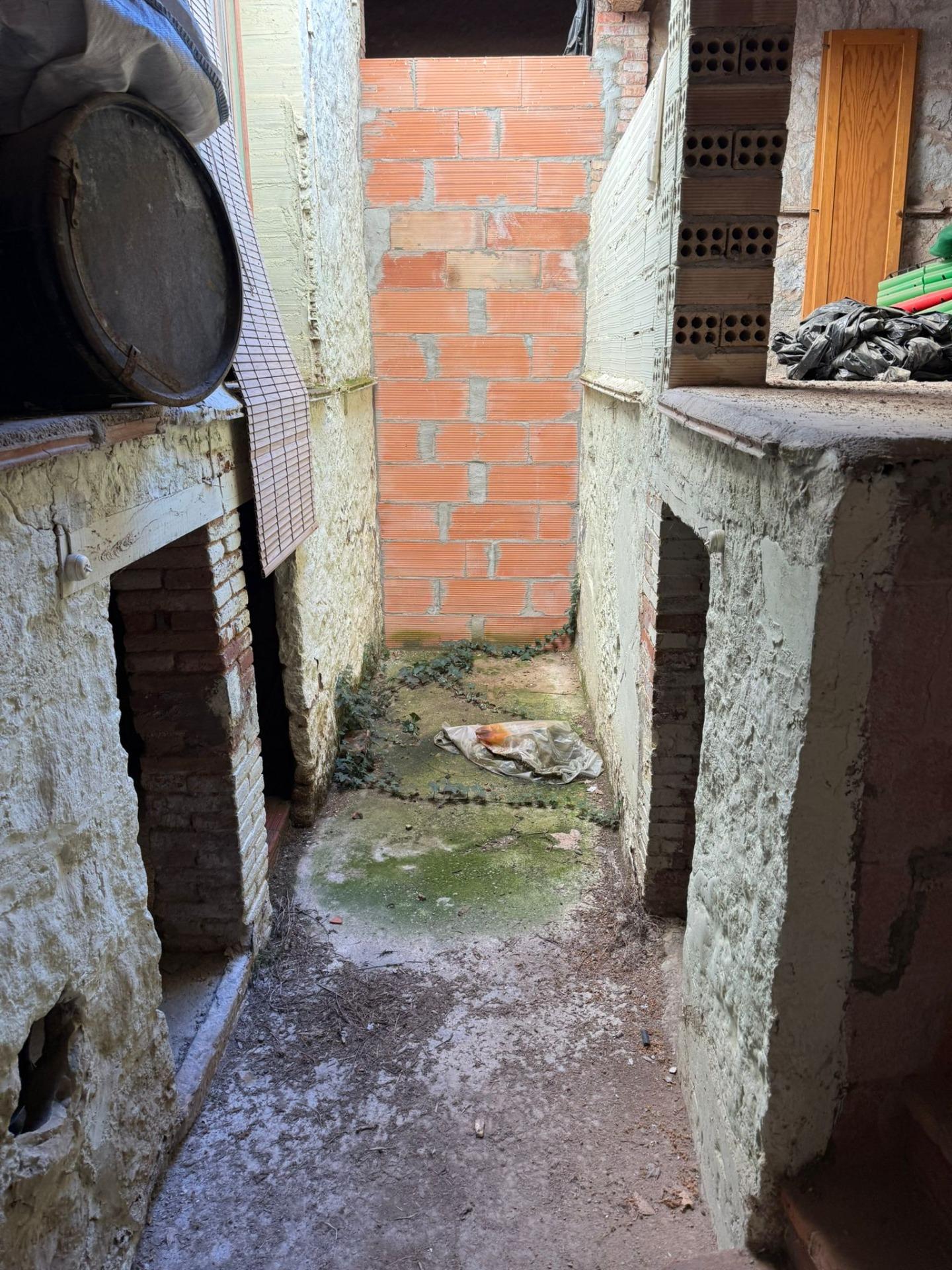 CASA AMB GARATGE I DOS PISOS INDEPENDENTS A SANT MARTÍ DE TOUS! – 15