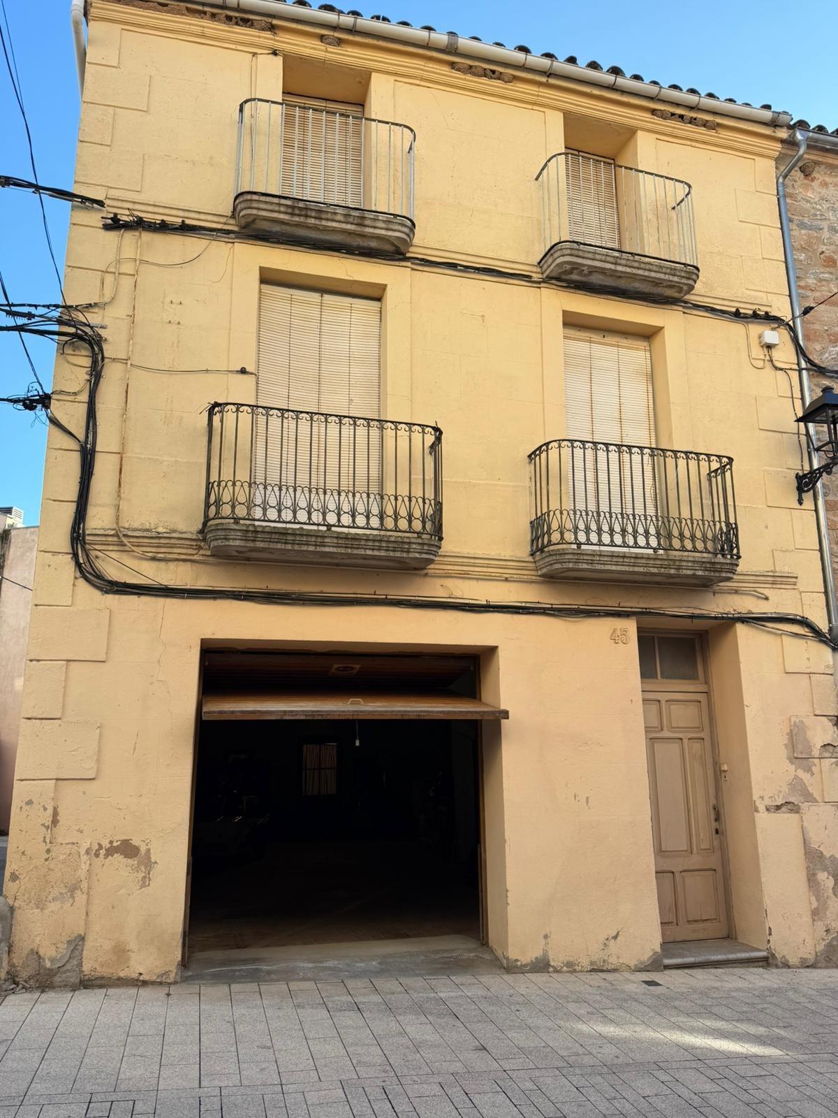 CASA AMB GARATGE I DOS PISOS INDEPENDENTS A SANT MARTÍ DE TOUS! – 4