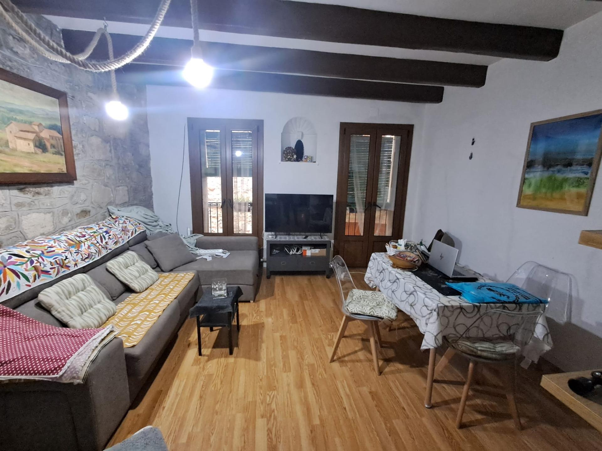 Piso – Copons (Copons) – 2