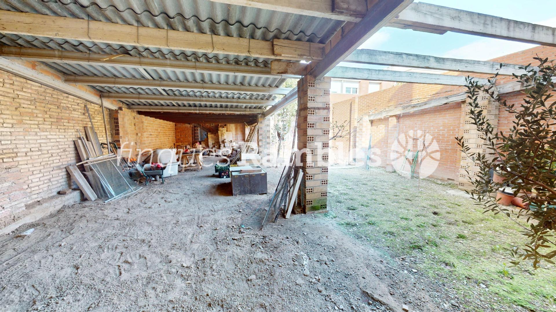 CASA PER GAUDIR AL POBLE SEC A IGUALADA – 39