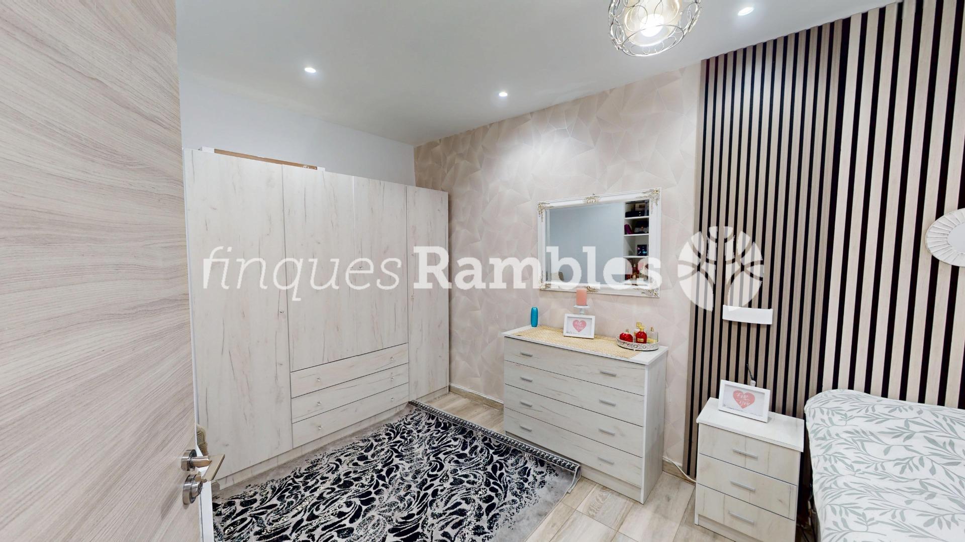 CASA PER GAUDIR AL POBLE SEC A IGUALADA – 9