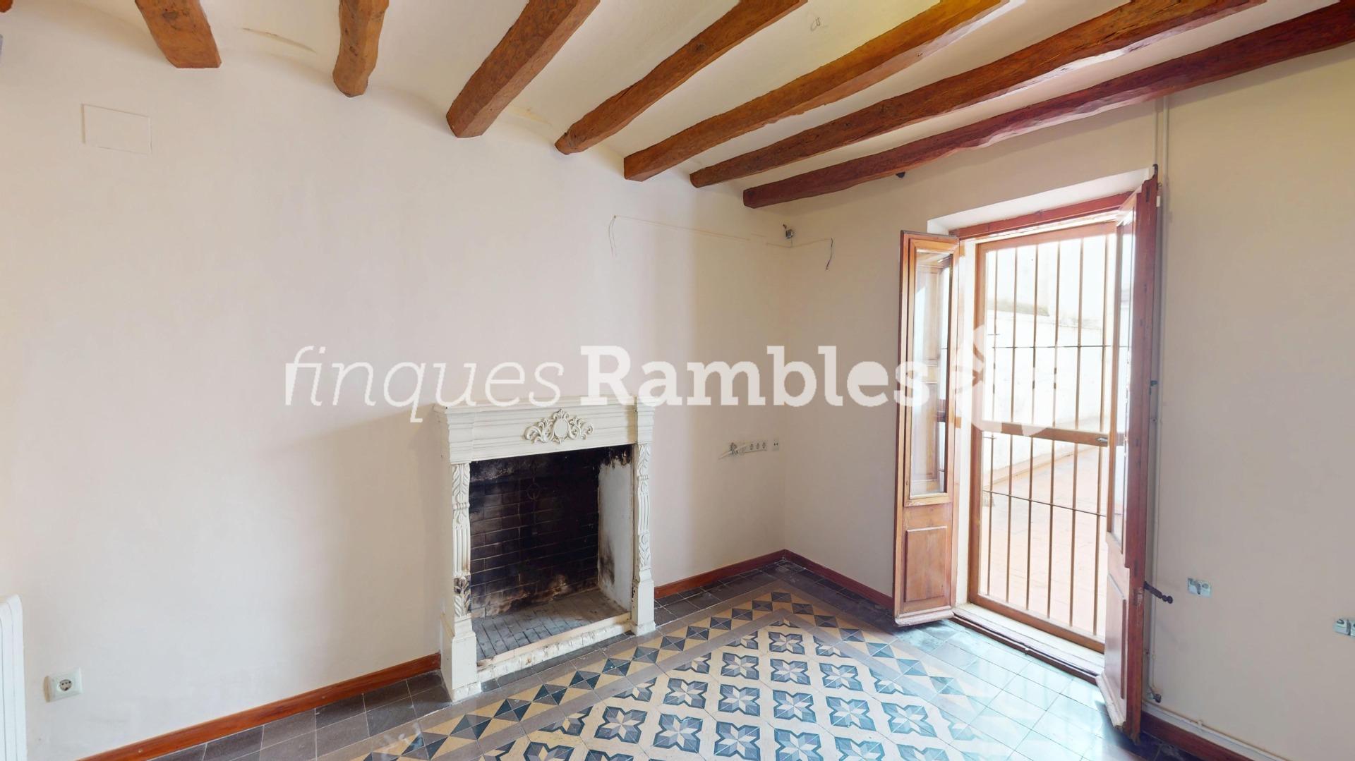 CASA SENYORIAL AMB GRAN JARDÍ, A PLE CENTRE DE CAPELLADES – 20