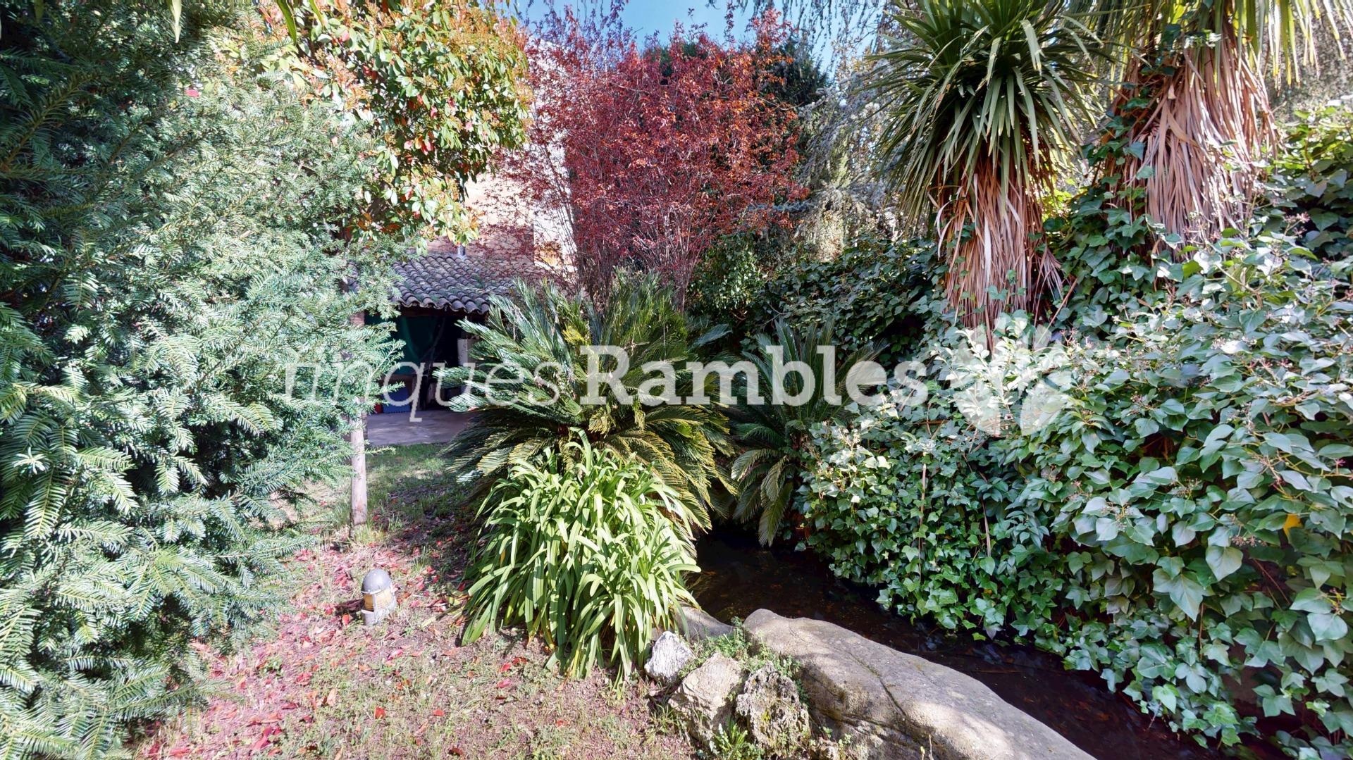 CASA SENYORIAL AMB GRAN JARDÍ, A PLE CENTRE DE CAPELLADES – 4