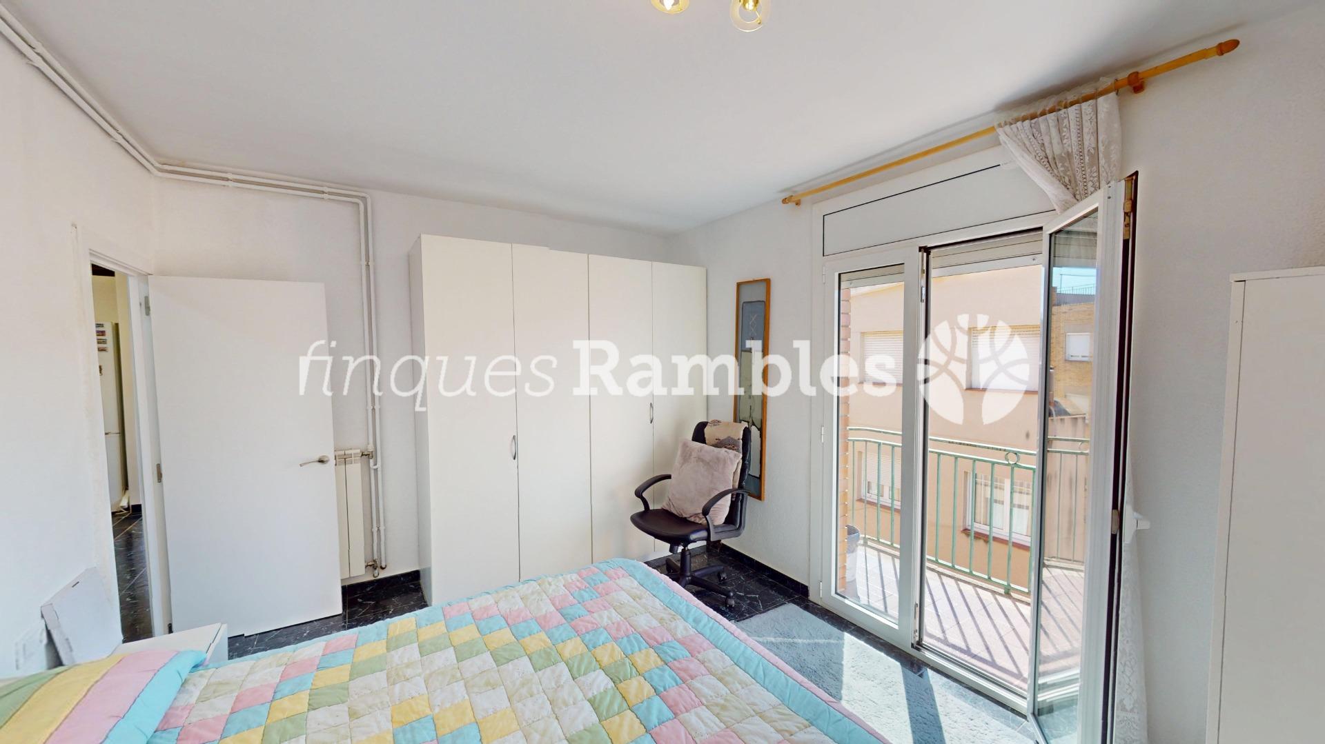 LLUM, AMPLITUD I VISTES A VILANOVA DEL CAMI – 19