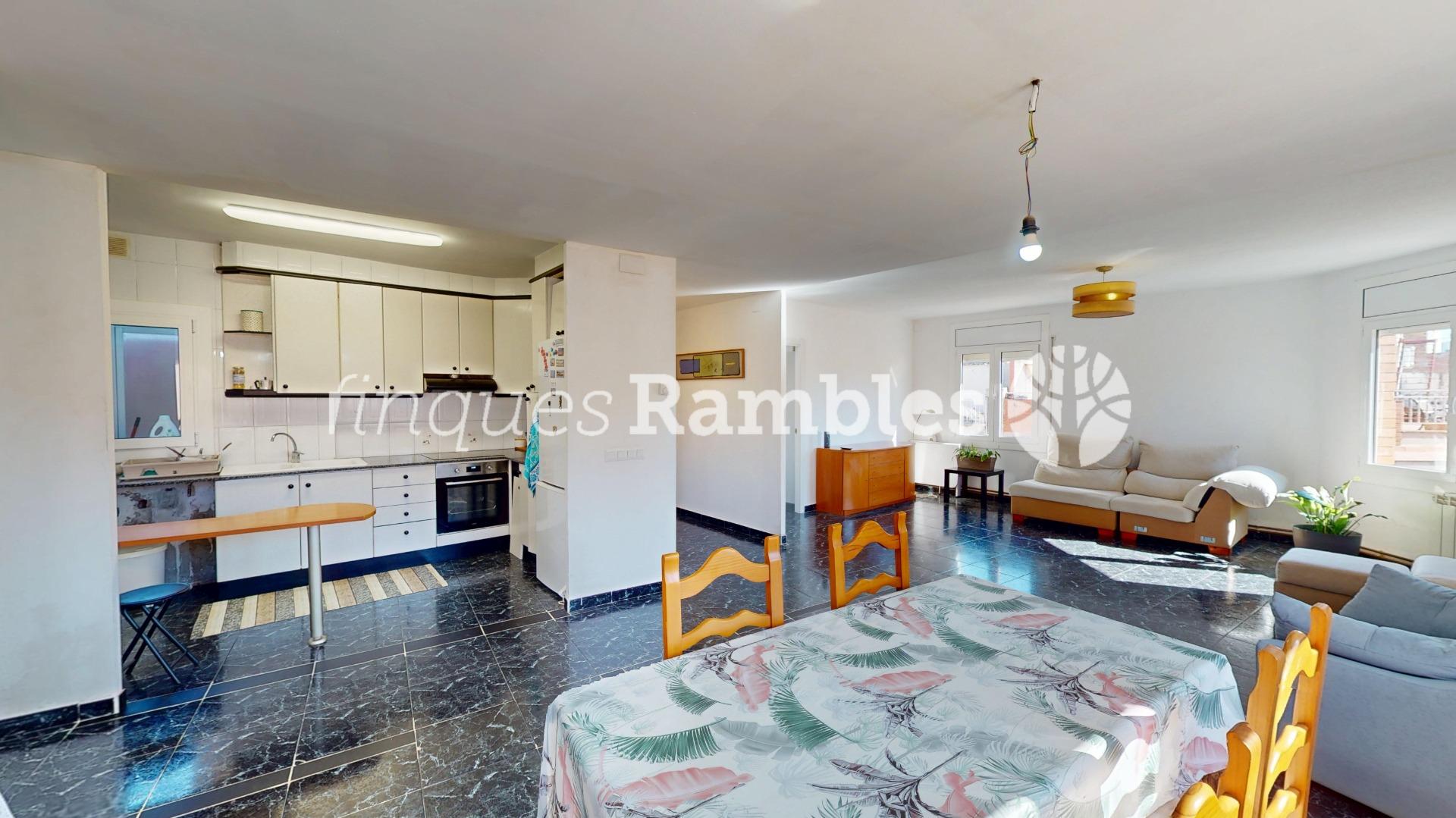 LLUM, AMPLITUD I VISTES A VILANOVA DEL CAMI – 6