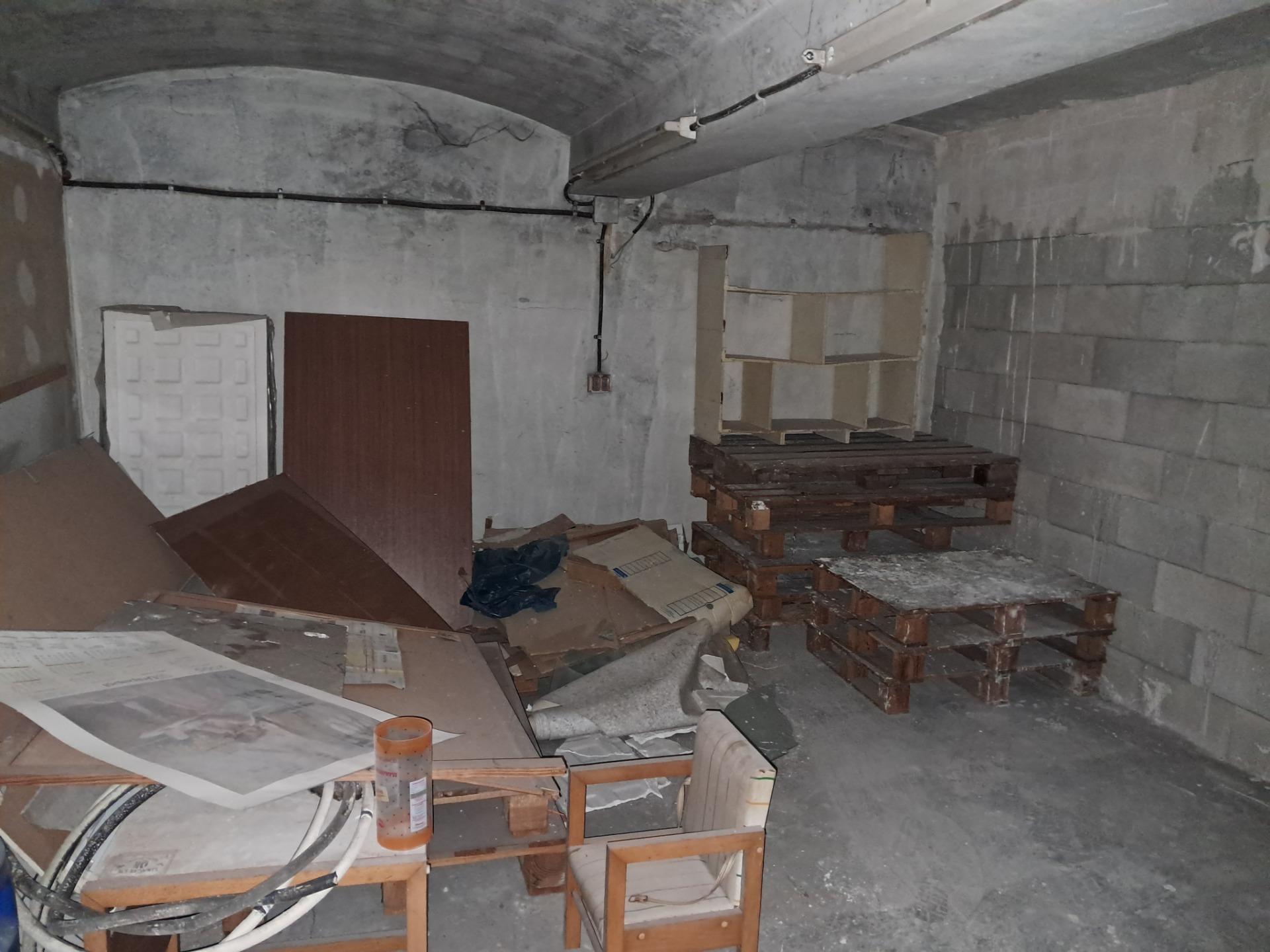 LOCAL COMERCIAL DE LLOGUER A LA RAMBLA SANT FERRAN D’IGUALADA – 14