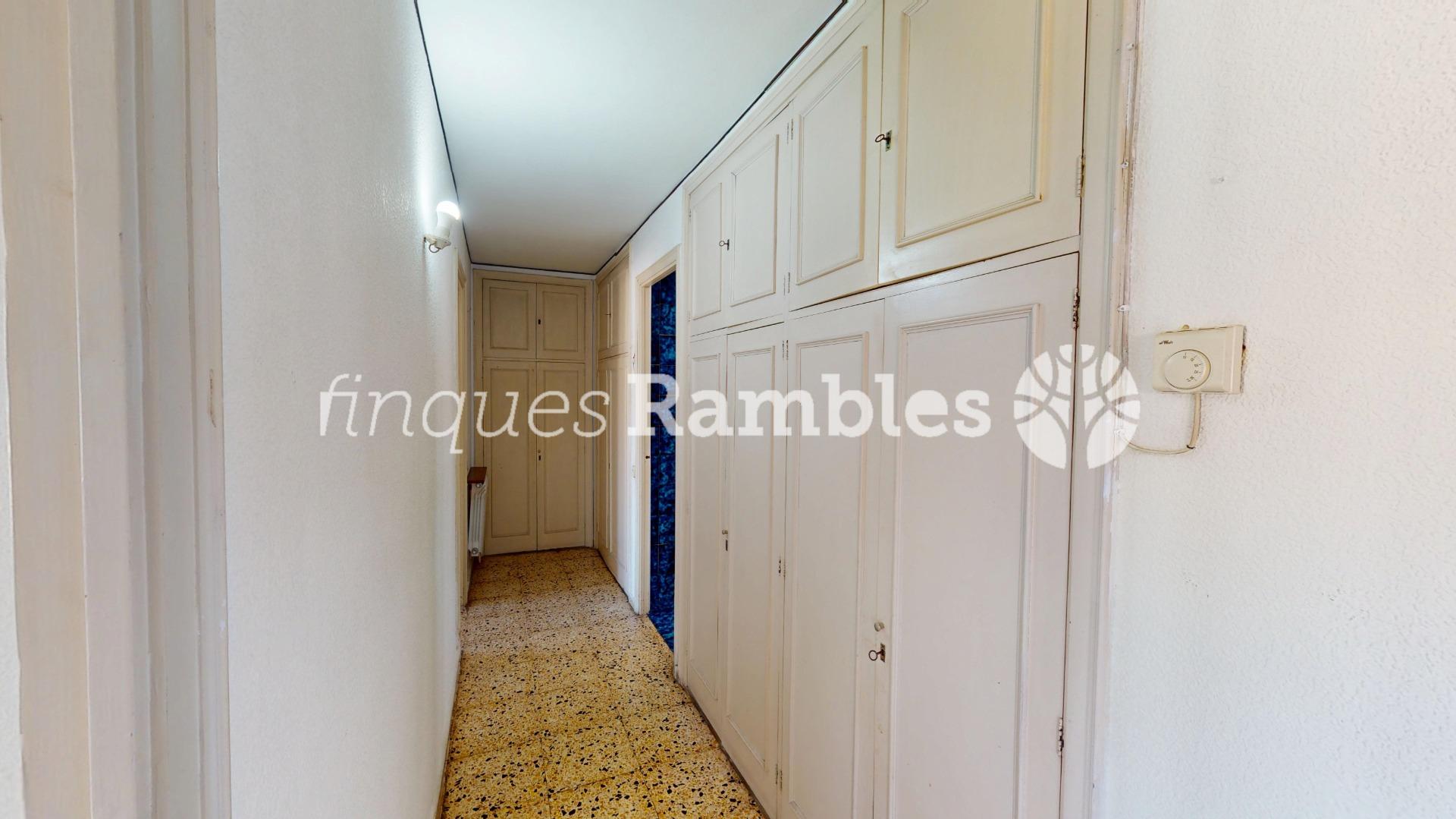 ATIC LLUMINOS I TRANQUIL AMB VISTES – 19