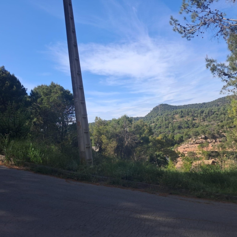 EL TEU SOLAR, ELS TEUS METRES I LA TEVA ZONA. SOLAR EN VENTA A LA POBLA DE CLARAMUNT.