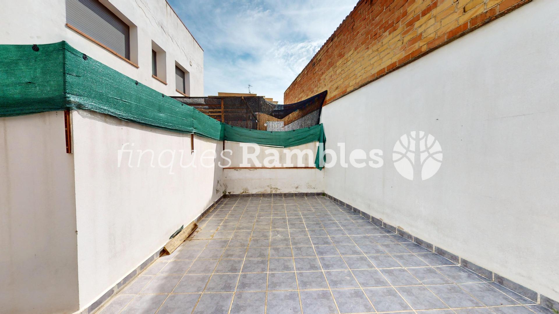 Tot el que necessites a La Torre de Claramunt