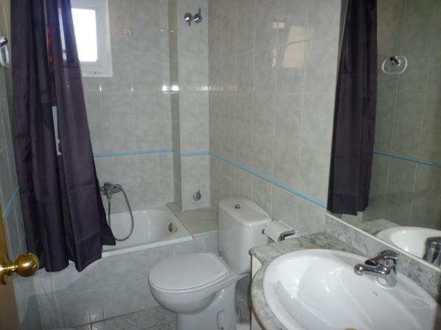 OPORTUNITAT! EDIFICI D´11 HABITATGES + 3 GARATGES, EN RENDIBILITAT.
