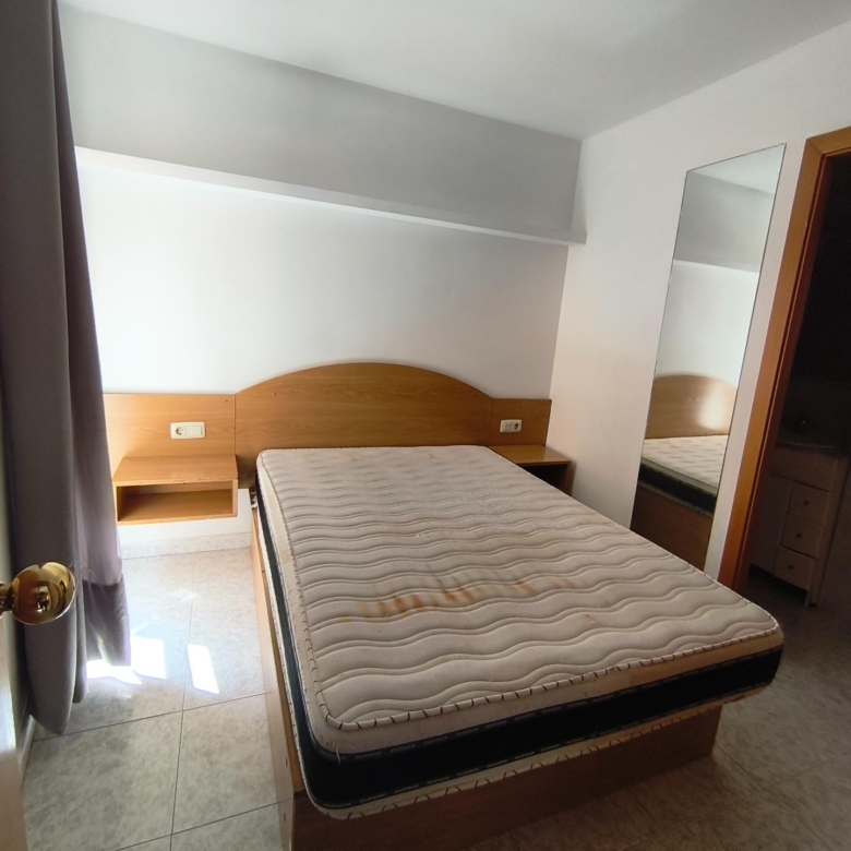 OPORTUNITAT! EDIFICI D´11 HABITATGES + 3 GARATGES, EN RENDIBILITAT.