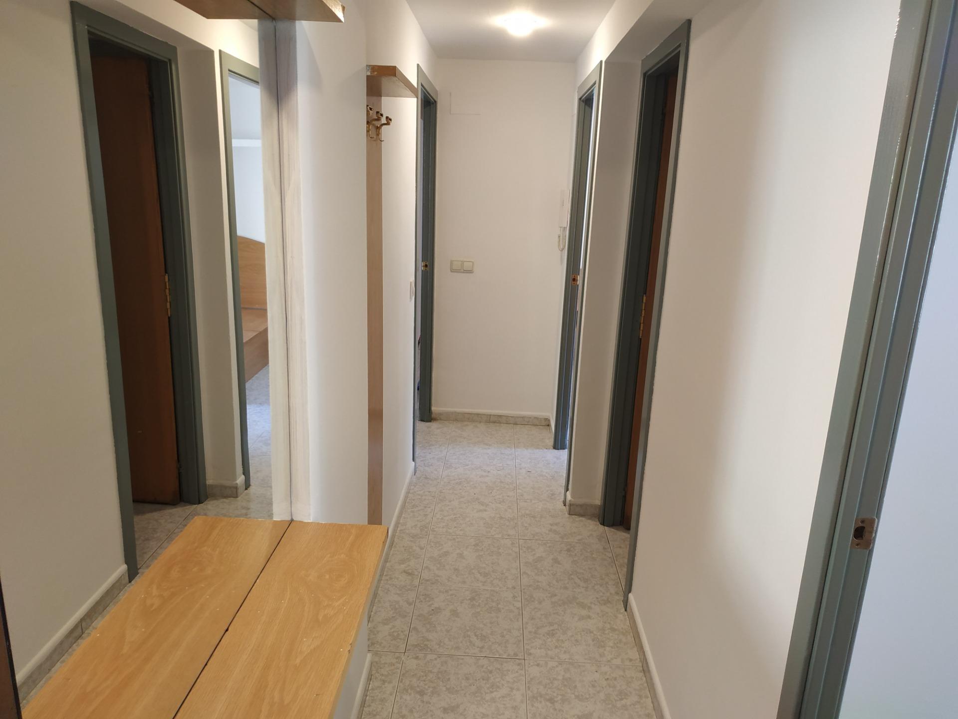 OPORTUNITAT! EDIFICI D´11 HABITATGES + 3 GARATGES, EN RENDIBILITAT.