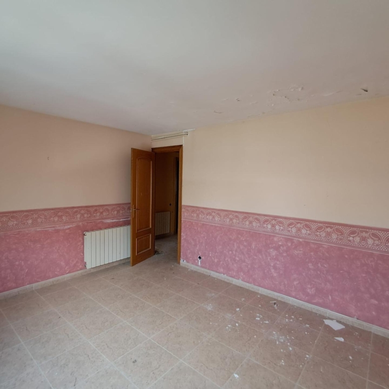 Piso – Vilanova del Cami (Barri La Pau)