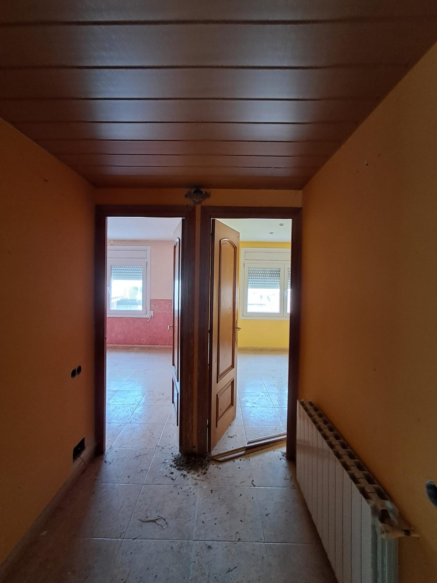 Piso – Vilanova del Cami (Barri La Pau)