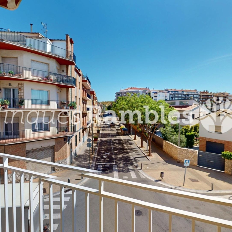 Oportunitat a Set Camins amb pàrquing i ascensor