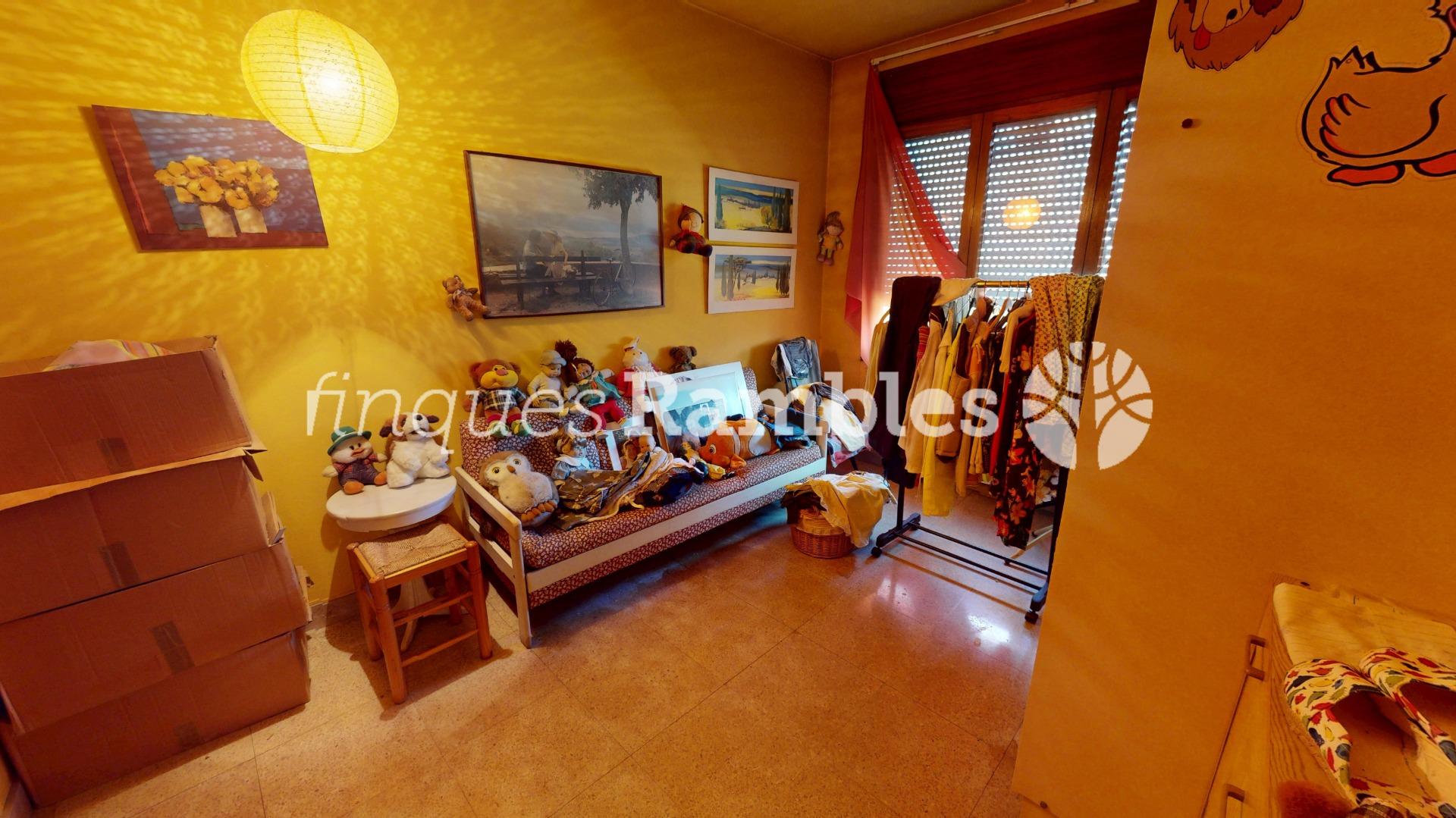ESPECTACULAR FINCA SINGULAR AMB GRANS TERRASSES – 22 ESPECTACULAR FINCA SINGULAR AMB GRANS TERRASSES