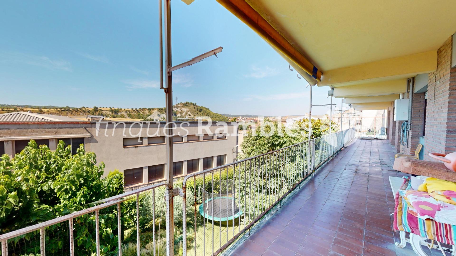 ESPECTACULAR FINCA SINGULAR AMB GRANS TERRASSES – 9 ESPECTACULAR FINCA SINGULAR AMB GRANS TERRASSES