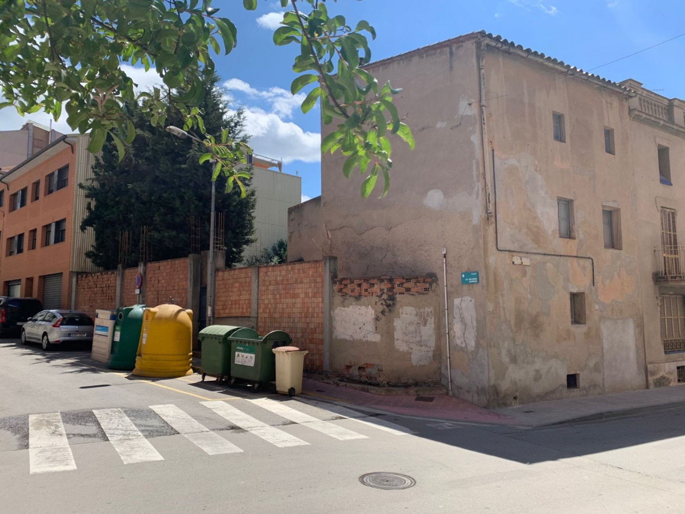 MAGNÍFICO TERRENO EN PLENO CENTRO DE VILANOVA DEL CAMÍ!