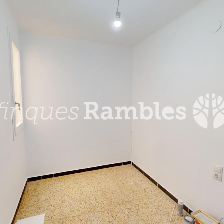 Amplio piso en Vilanova del camí