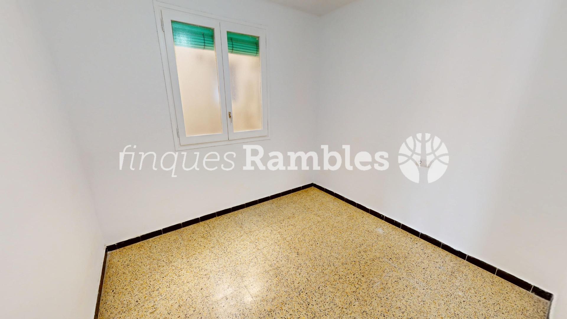 Amplio piso en Vilanova del camí – 13 Amplio piso en Vilanova del camí