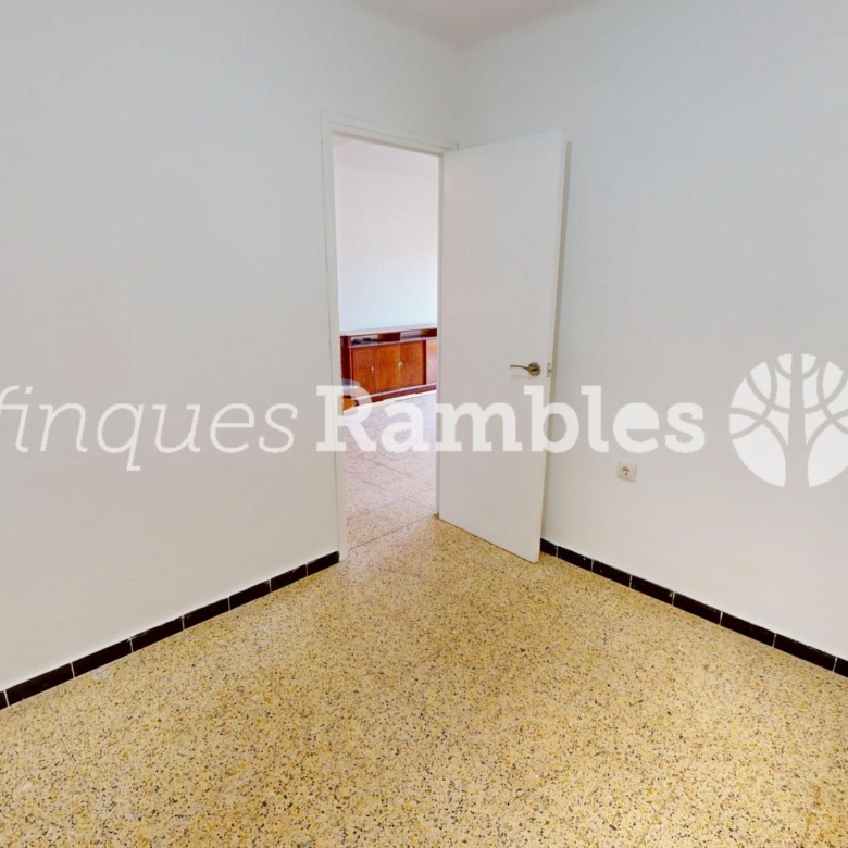 Amplio piso en Vilanova del camí