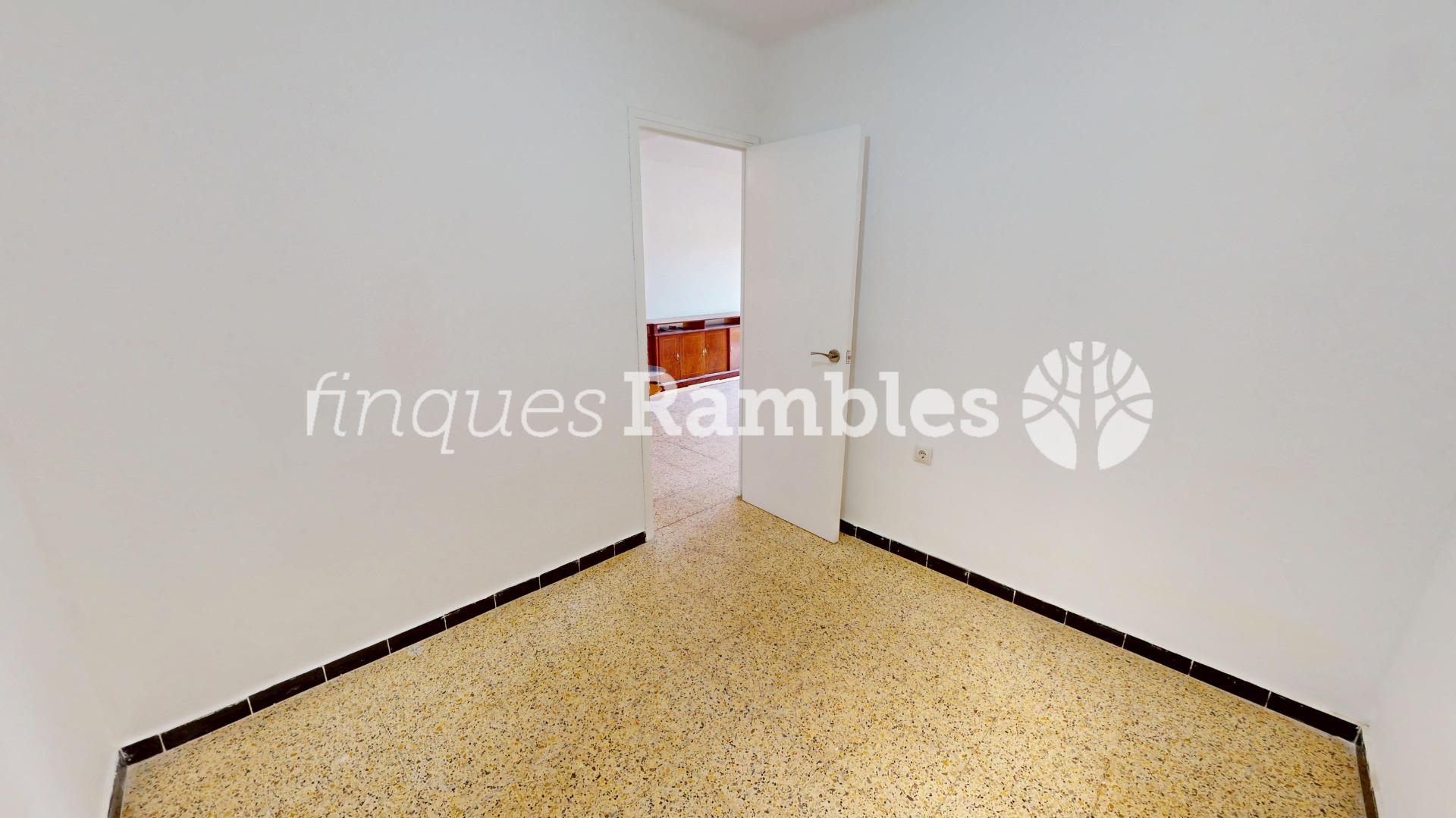 Amplio piso en Vilanova del camí – 14 Amplio piso en Vilanova del camí