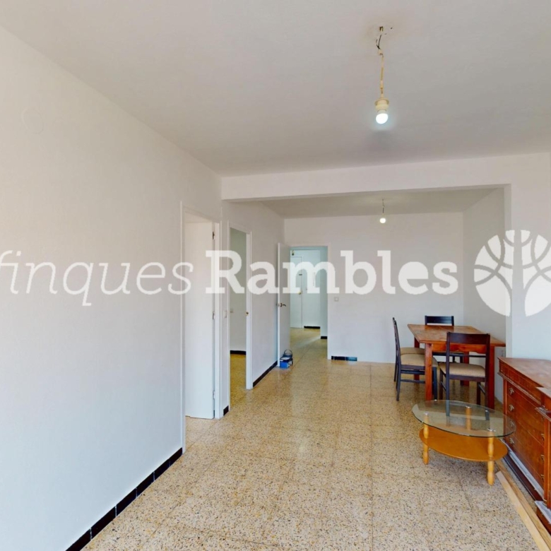 Amplio piso en Vilanova del camí
