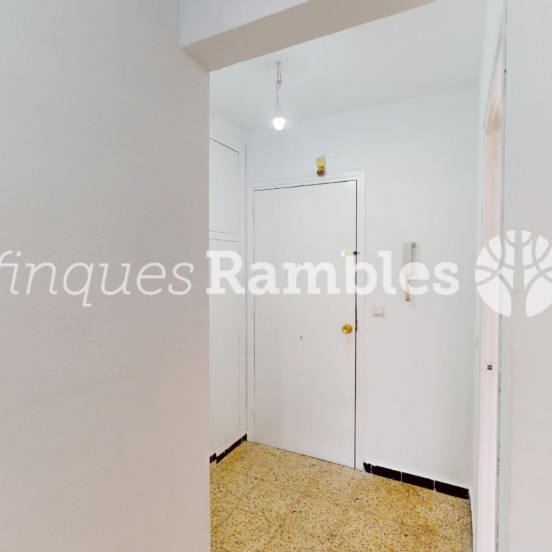 Amplio piso en Vilanova del camí