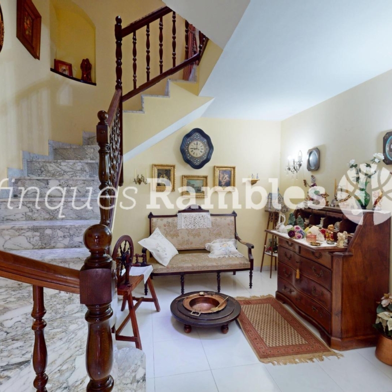 CASA UNICA A SET CAMINS